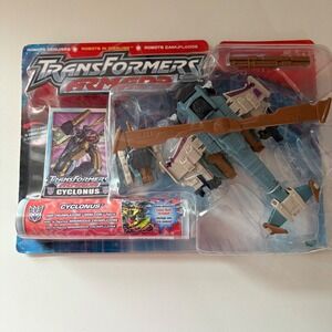 NIB Transformers Armada Cyclonus Crumplezone Hasbro